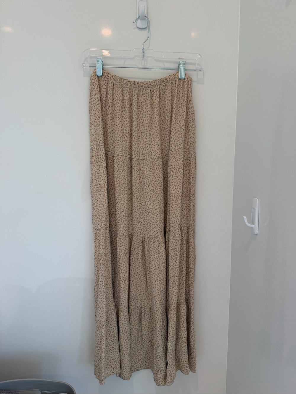 Brandy Melville Beige Floral Tiered Maxi Skirt